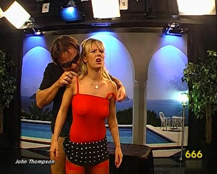 GGG John Thompson OLD STYLE: Ggg John Thompson- विशाल लंड चूसना, चोदना और वीर्य निगलना सामूहिक चुदाई