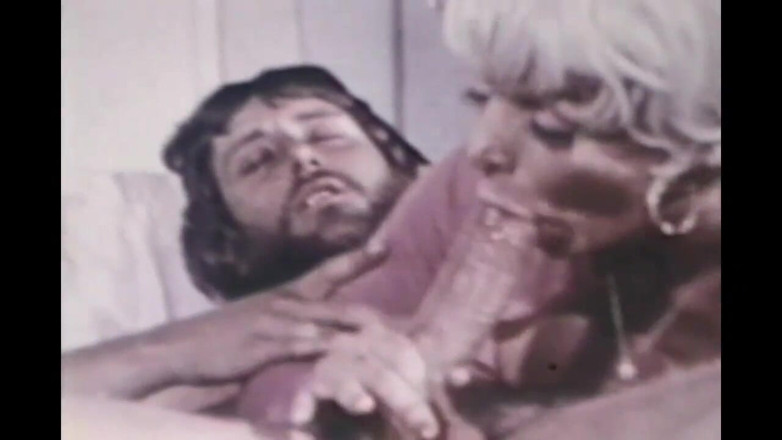 Vintage megastore: Disfrute absoluto con estas pollas monstruosas de amigos (película completa)