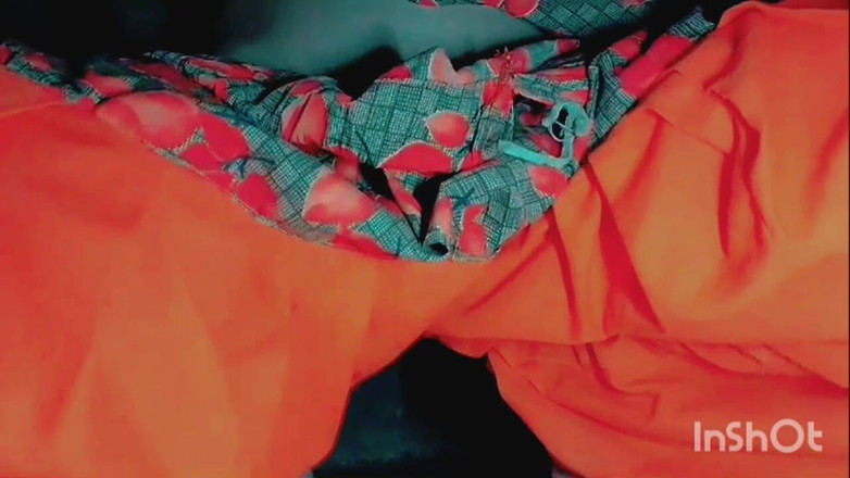 TricolorMusic3: Corpo sexy bollente di india