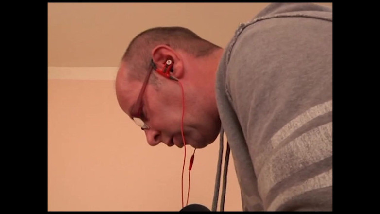 DEUTSCHE AMATEUR: Pulsujący kutas wierci ciasne dziury, aż się rozdziają