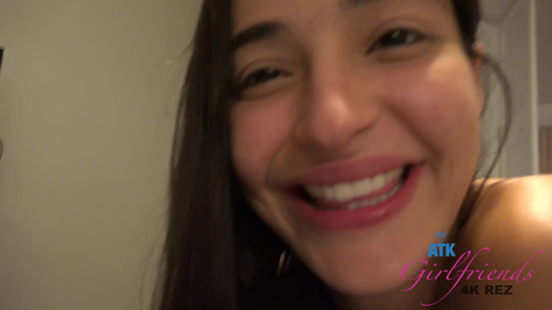 ATK Fans (Girlfriends): È la tua ultima notte con Emily, e lei vuole...