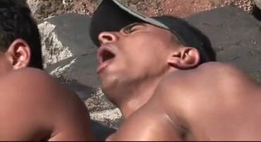 Hot Latinos dudes not gay but curious: 4 без презерватива з гетеросексуальним латиноамериканцем