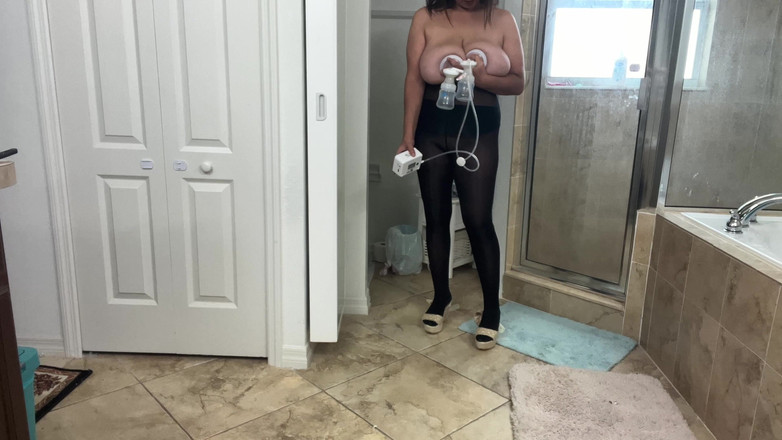 VeeVee Vixen: Custom Peeker Pantyhose