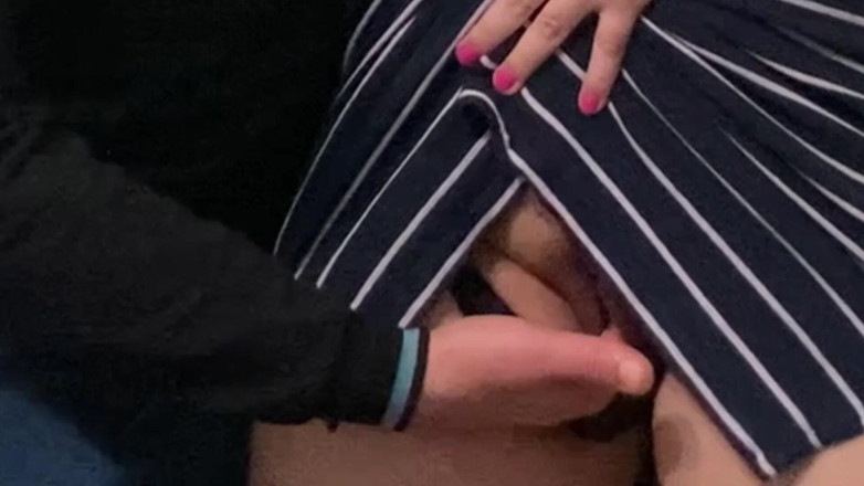 Niki studio: Nechala jsem cizince dotýkat se mé kundičky Pod šaty v metru