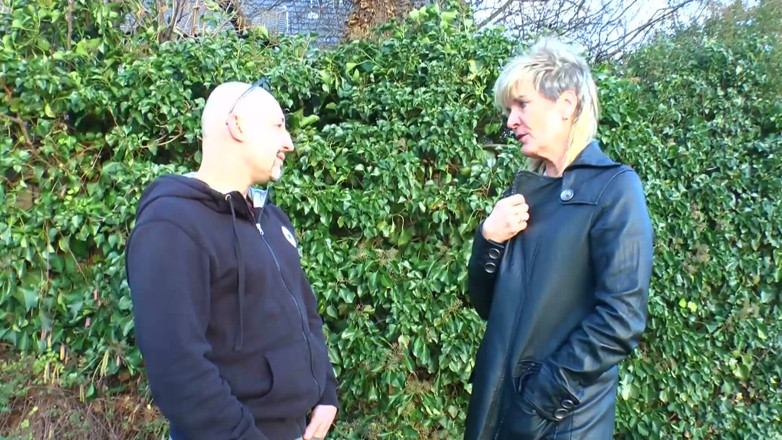 Mature Climax - 100% Mature Videos: Gilf hoer wordt van de straat gehaald en geneukt