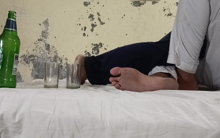 MHM: Punjabi Wife Gets Naughty After Drinks - Desi Masti with Hubby!