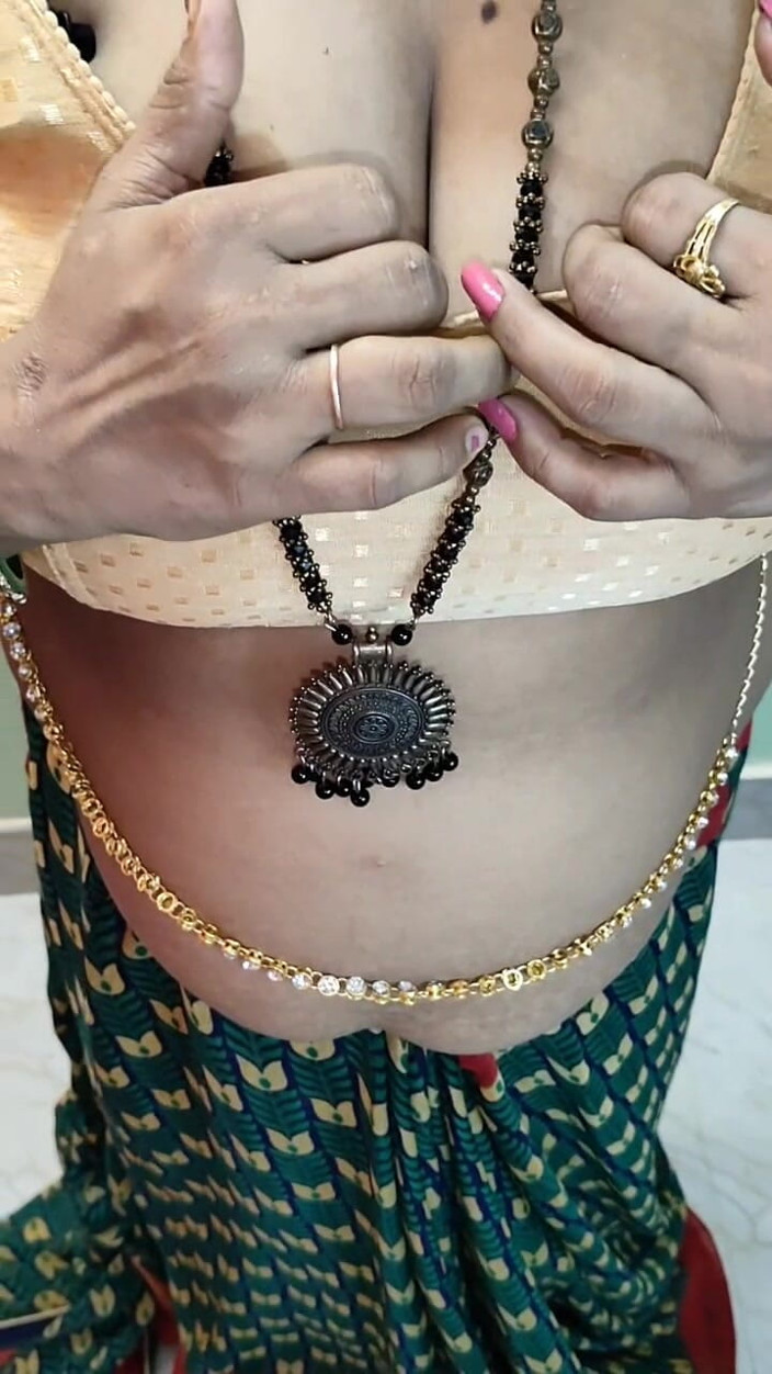 Kavita suman: Ma femme excitée affamée cherche une grosse bite noire qui...