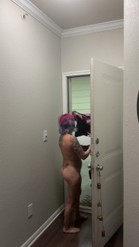 MILF Cheats on Gamer Boyfriend with BBC