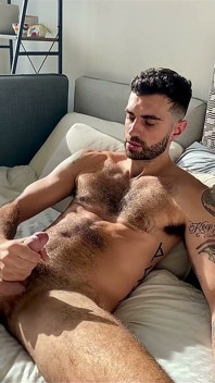 Bigboi_eli Solo Jerking & Huge Cumshot