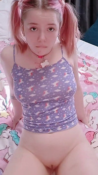 Barely Legal 18 Yeras Old Girl Plaing with Her Young Bald Pussy to Orgasm