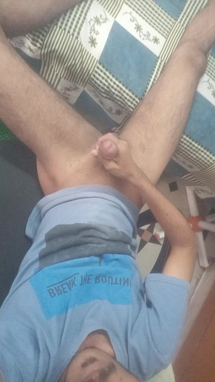 Suhas: Toute seule, désirs de masturbation