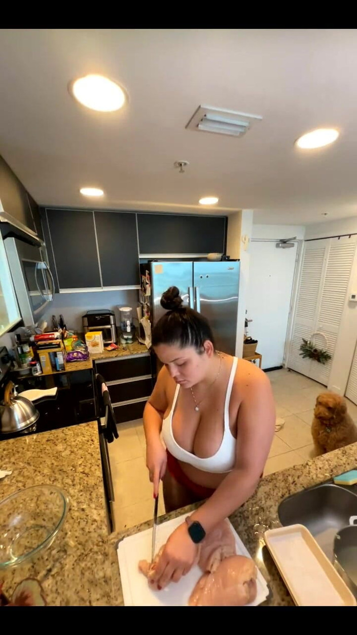 Dani Valentina: Livestream med Dani Valentina