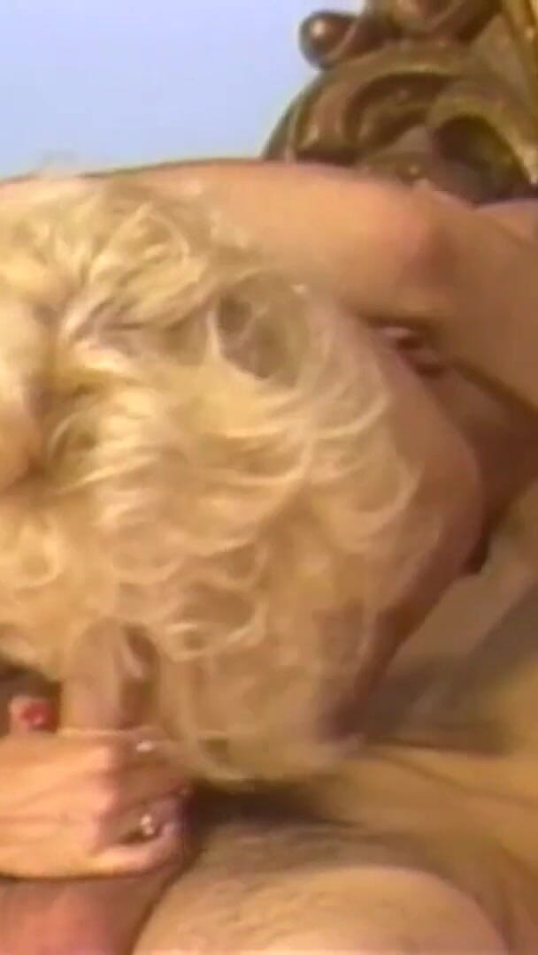 The Hot and Lustful Blonde (The Unforgettable)