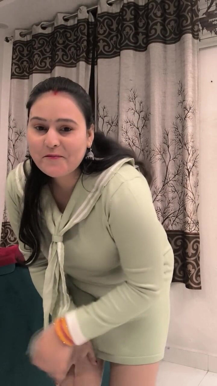 Desi chudai hub: Pizdă roz Întinsă