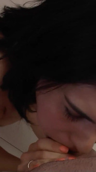 The Blowjob Slut in the Kitchen