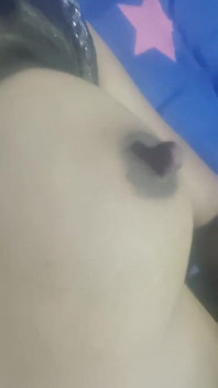 Fratele vitreg își fute sora vitregă