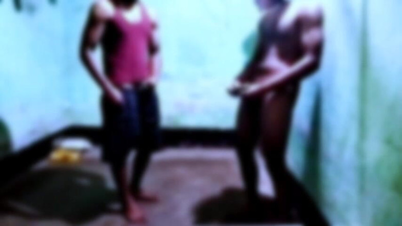 Desi Tits: Cerita seks realiti gay gay ayah tiri jiran