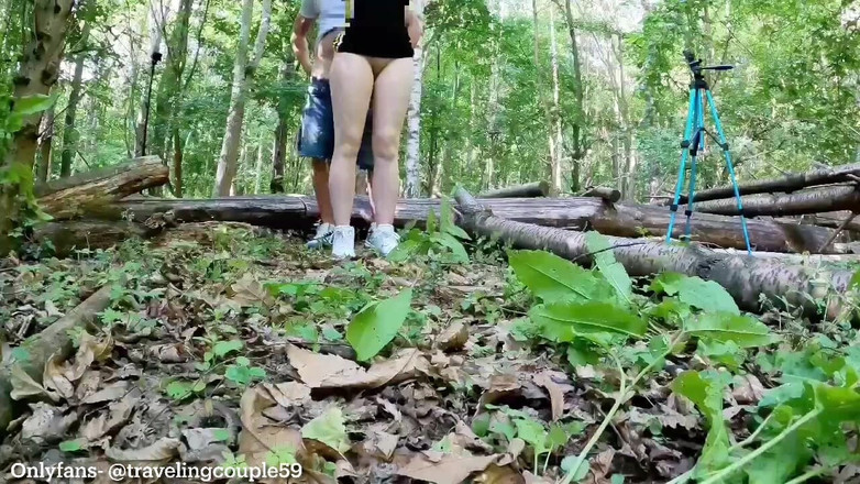 Dream Justin: 18-jarige hete meid die buitenshuis seks heeft