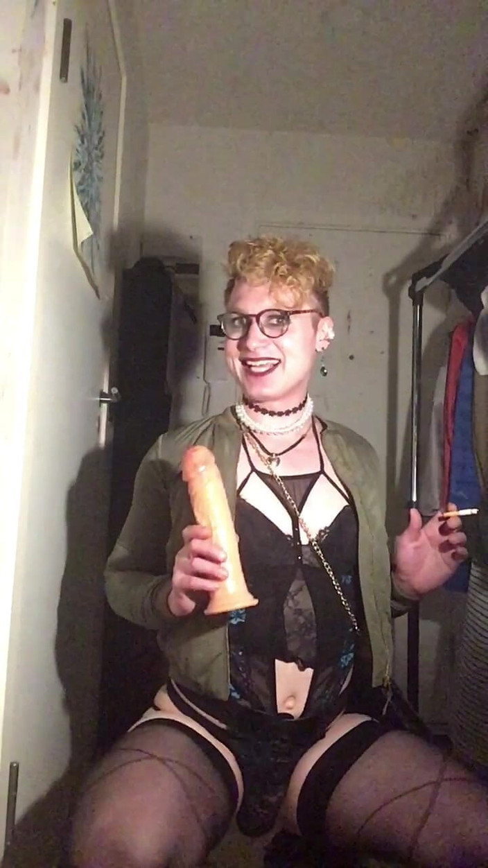 Sissy Cindy Slut: Sletterig mietje