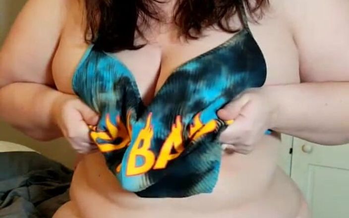 KinkyKatie: Dành cho những người đã bỏ lỡ sinh nhật của tôi...