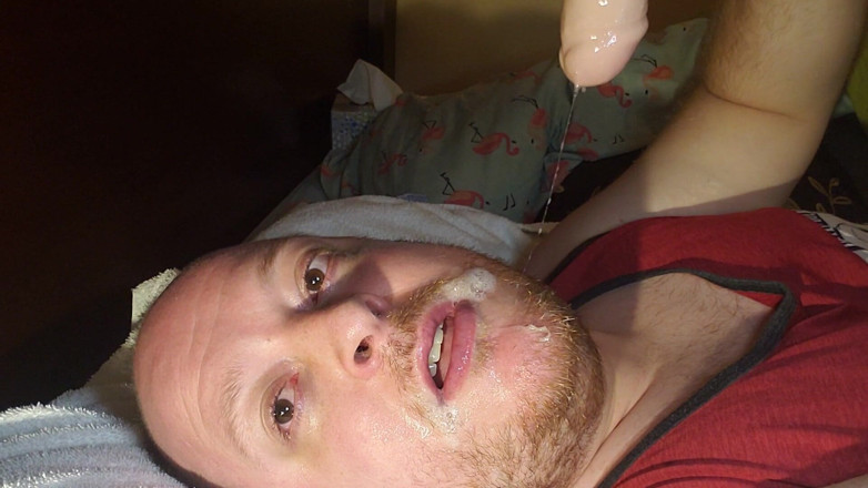 Charlieboy69: 딥 스로트 딜도 8인치