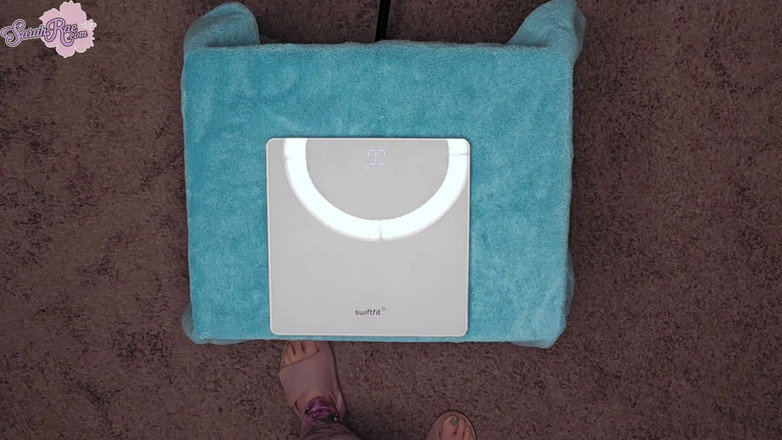 Sarah Rae: Vážení prsou