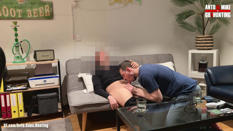 AntoGoesHunting: Цікавий технік запросив назад, щоб його член знову відсмоктав