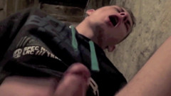 French twinks amator sextapes: Fabien wird von arabischem XXL-schwanz in turnschuhen gefickt