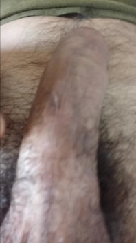 Morning Boner and Masturbation, the Penis Breaks Out of Your Hand