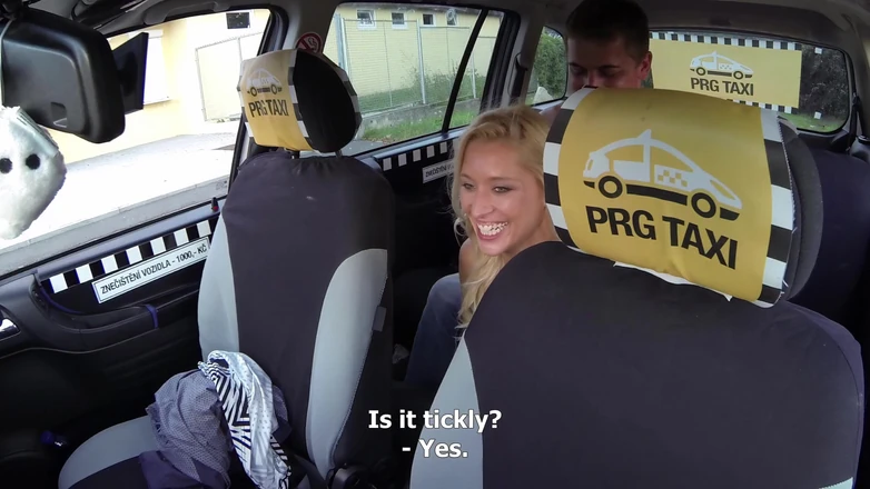 Czech Taxi: Массивный мега сквирт