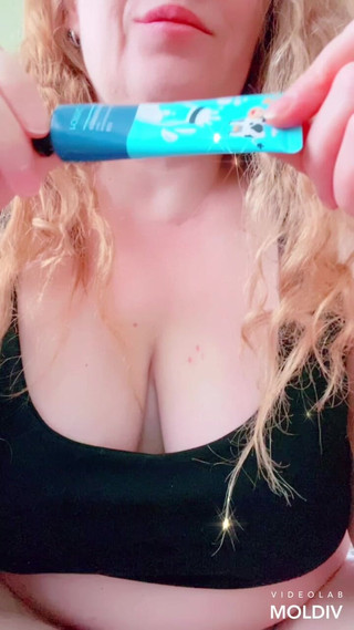 VikkiGeorgia: Moje ruce se ukazují