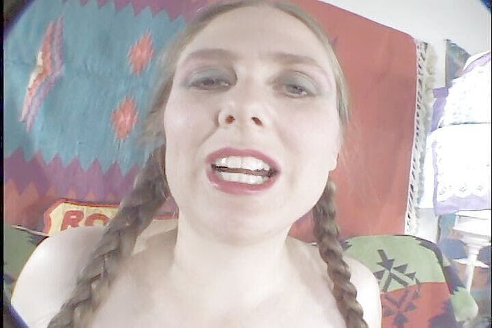 Perv Milfs n Teens: Leagă-mi sânii mari și sărută-mi sfârcurile