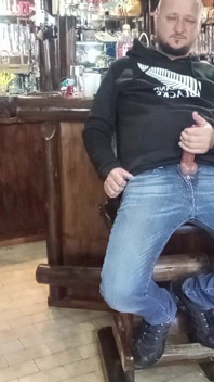 Ho Un Angelo Da Una Ragazza a Caso Al Bar