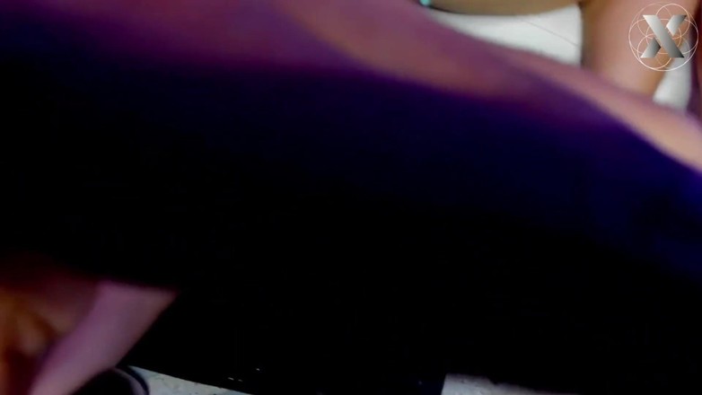 Feet Lovers club: Moje dildo wchodzi i wysuwa się, szybko, głęboko, bezlitośnie