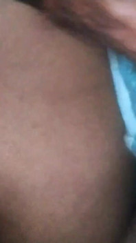 Nuova moglie figa pelosa in camera da letto scopata hardcore