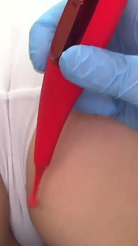 Jurnalul unui doctor care își palpează pizda prin chiloți ultra-subțiri 2