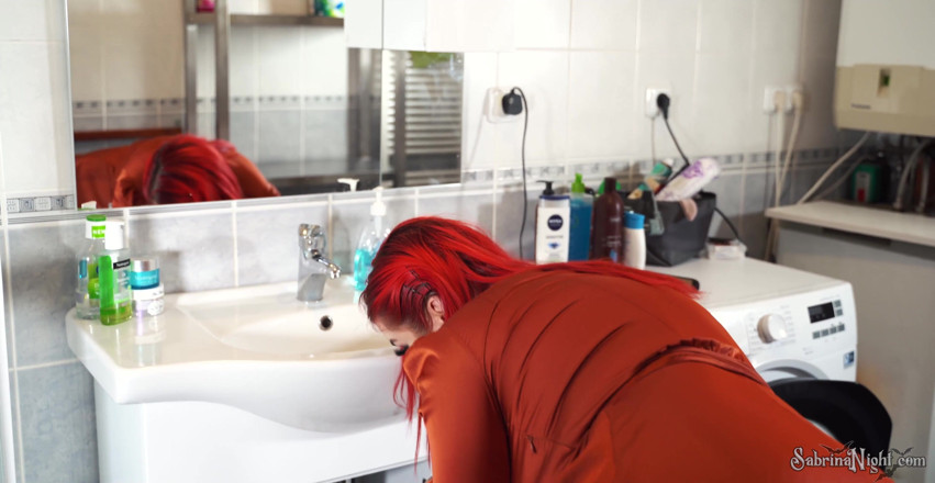 Sabien Demonia: My First Blowbang - Monster Facial
