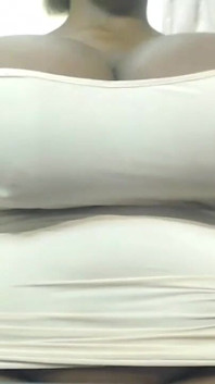 SSBBW gemendo e sputando fetish