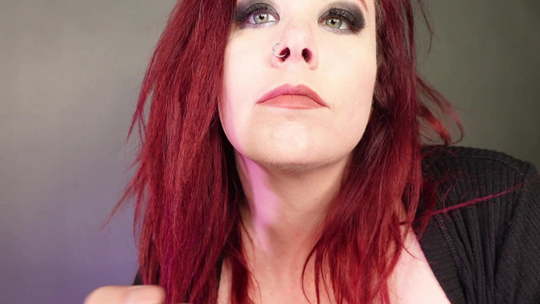 Deanna deadly: Nose and Lips Close up Custom Clip
