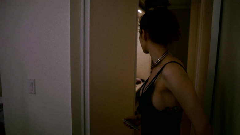Piper Blush: Undress Me.