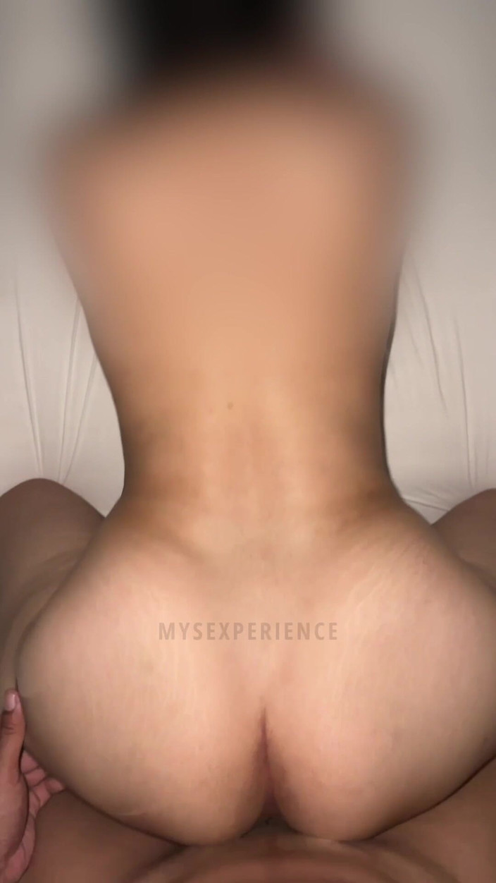 Mysexperience21: 란제리를 입고 섹시한 아시아 여친 따먹기