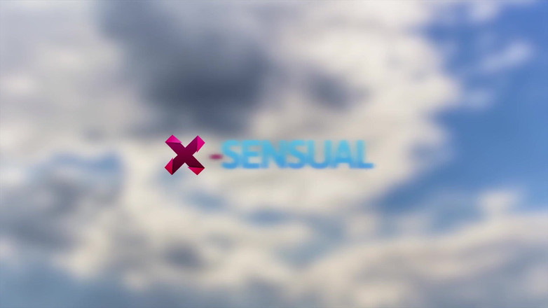 X-Sensual: Dansând cu un trio