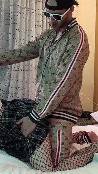 Rapper fute un travestit sexy - compilație 2