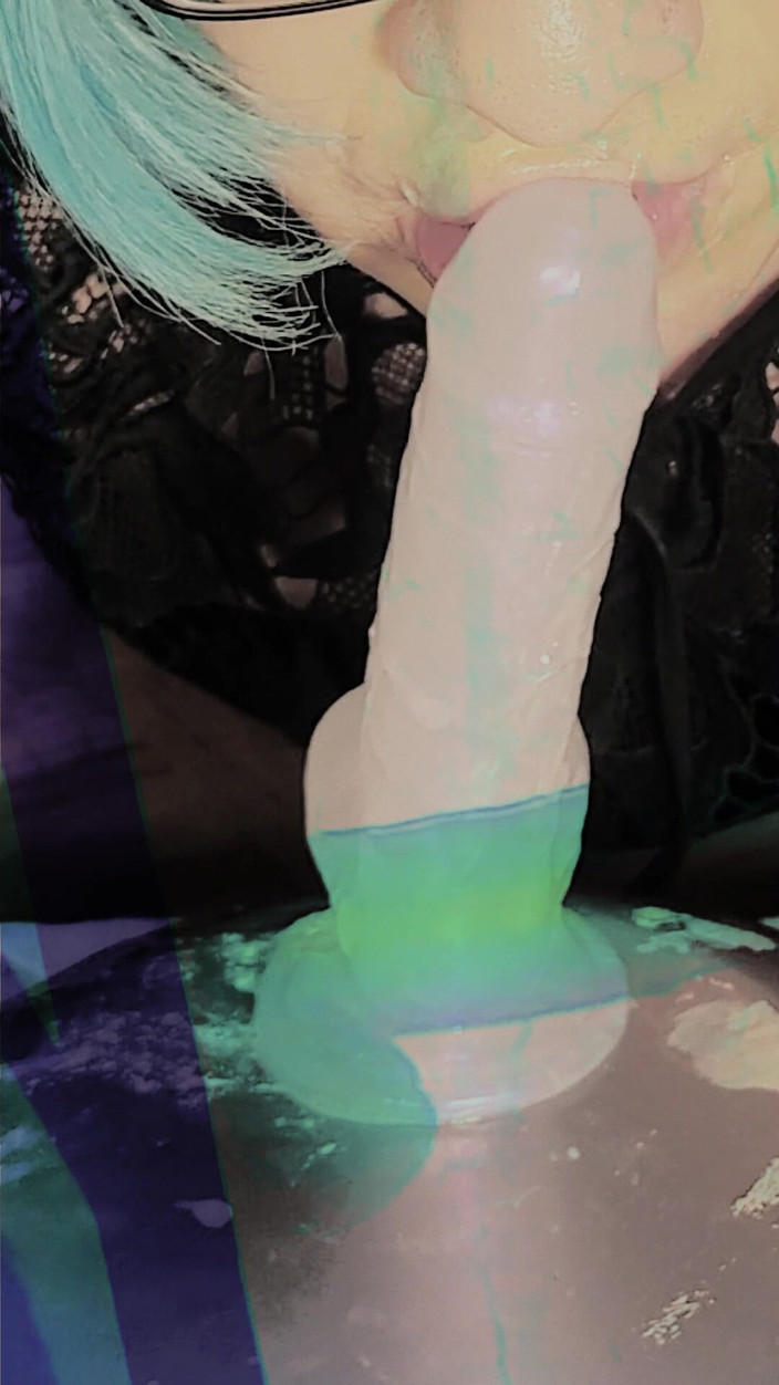 kandiKane: Seksowna maminsynek dziwka Kandi palenie i niechlujstwo ssanie