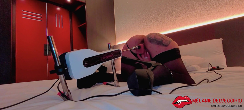 Melanie DELVECCIHIO: Mélanie Delveccihio - New Lovense Sex Machine