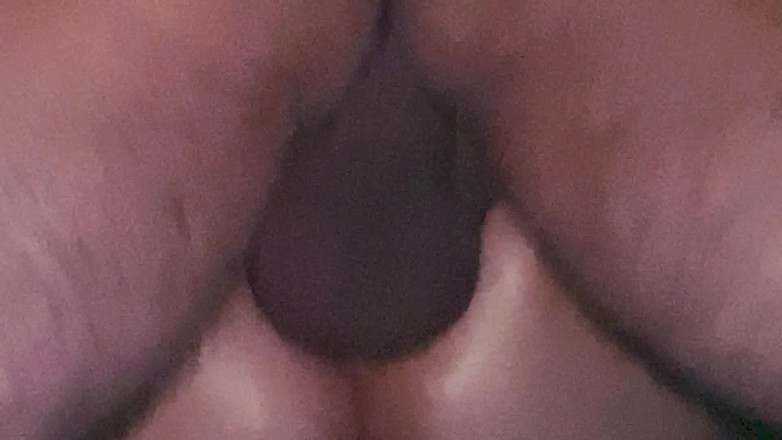 Jollyfuckingoldman: La MILF De Al Lado Abre Sus Piernas - Parte 11
