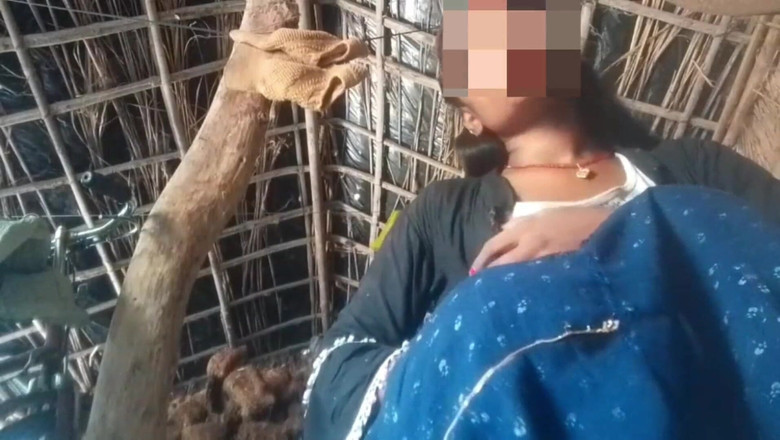 RJ NISHA: Inderin masturbiert mit dem finger in der