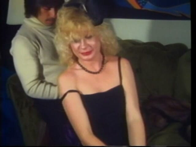 Old Good Porn: Une pute blonde classique se fait baiser