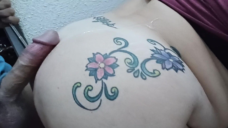 Tomsorte and Loiracasada: Istri bos saya