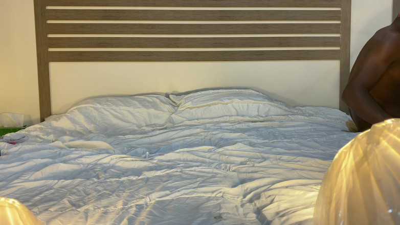 Girlnona: 자지 배고픈 창녀처럼 큰 흑인 자지를 따먹는 밀프 7부